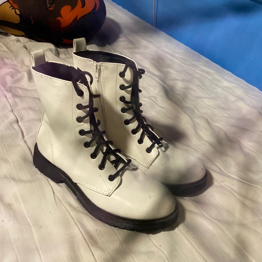 Ankle boots